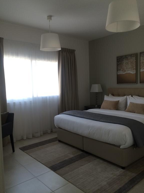 Roda Boutique Villas Дубай Екстериор снимка
