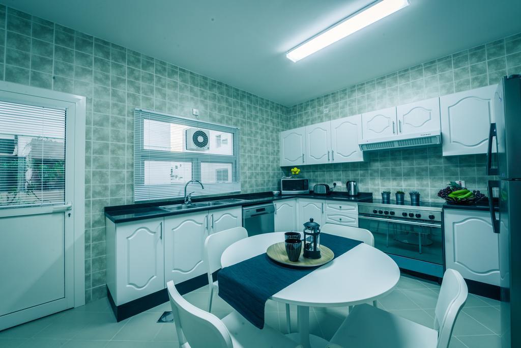 Roda Boutique Villas Дубай Екстериор снимка