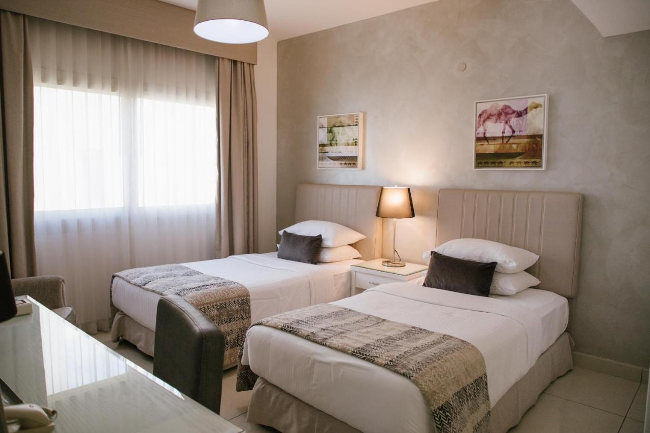 Roda Boutique Villas Дубай Екстериор снимка